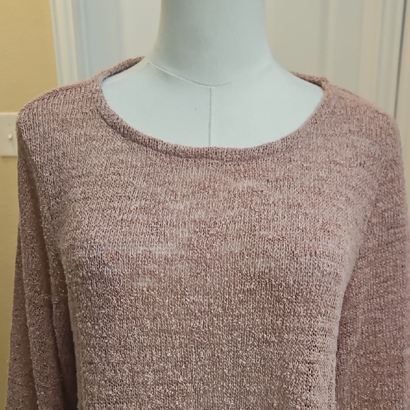 Nally & Millie Dusty Pink Textured Tunic Top Ruffled Hem & Layered Bell Sleeves - Picture 3 of 11